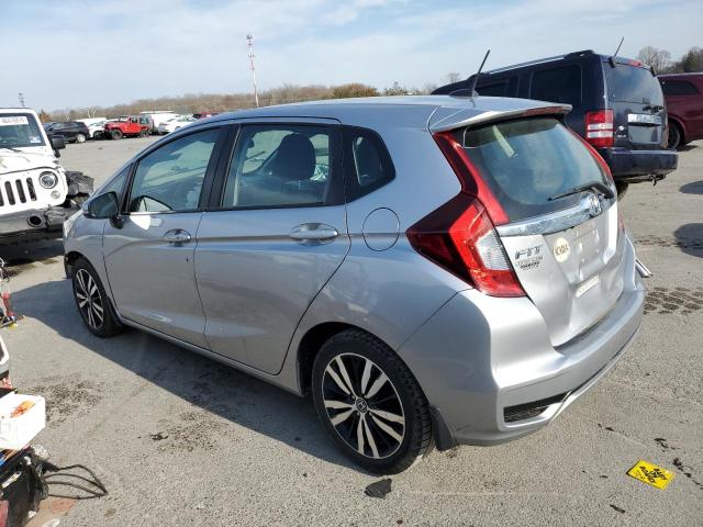 3HGGK5H86JM732407 - 2018 HONDA FIT EX SILVER photo 2