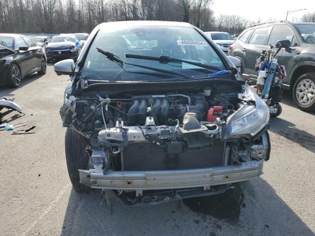 3HGGK5H86JM732407 - 2018 HONDA FIT EX SILVER photo 5