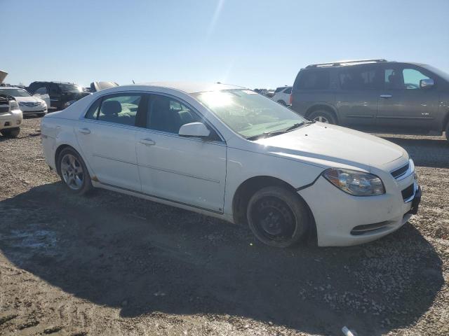 1G1ZH57B49F155190 - 2009 CHEVROLET MALIBU 1LT WHITE photo 4
