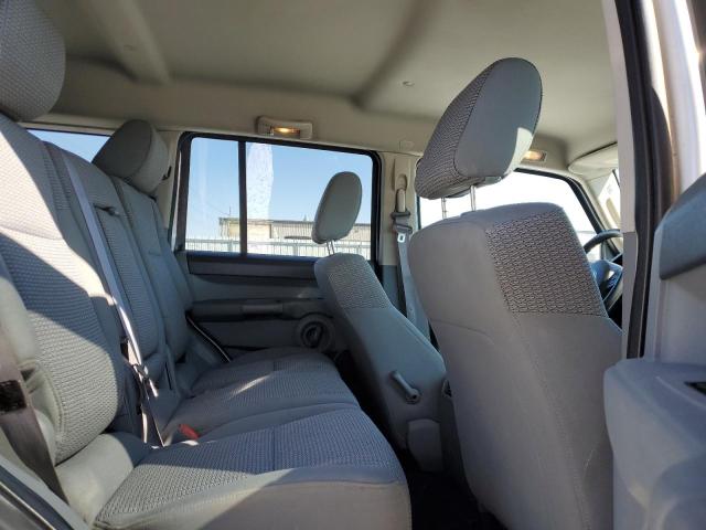 1J8HG48N46C275246 - 2006 JEEP COMMANDER 银色 照片 10