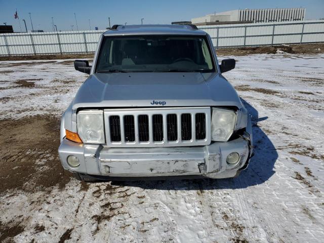 1J8HG48N46C275246 - 2006 JEEP COMMANDER 银色 照片 5