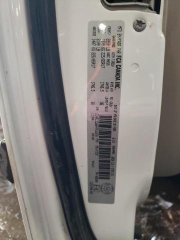 2C4RC1CG6FR716378 - 2015 CHRYSLER TOWN & COU TOURING L WHITE photo 13