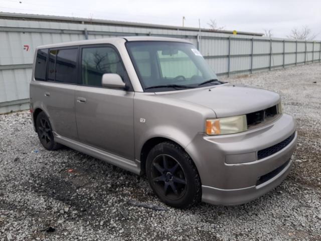 JTLKT324650189265 - 2005 TOYOTA SCION XB GRAY photo 4