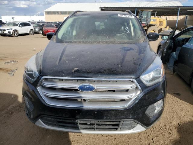 1FMCU9G9XHUE57909 - 2017 FORD ESCAPE SE BLACK photo 5