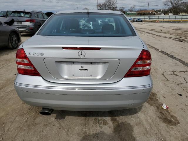 WDBRF52H56F753923 - 2006 MERCEDES-BENZ C230 230 SILVER photo 6