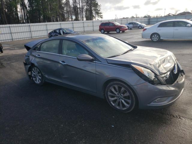 5NPEC4AC4BH076534 - 2011 HYUNDAI SONATA SE GRAY photo 4