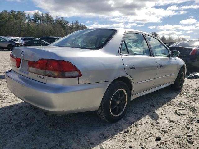 1HGCG66822A172649 - 2002 HONDA ACCORD EX SILVER photo 3