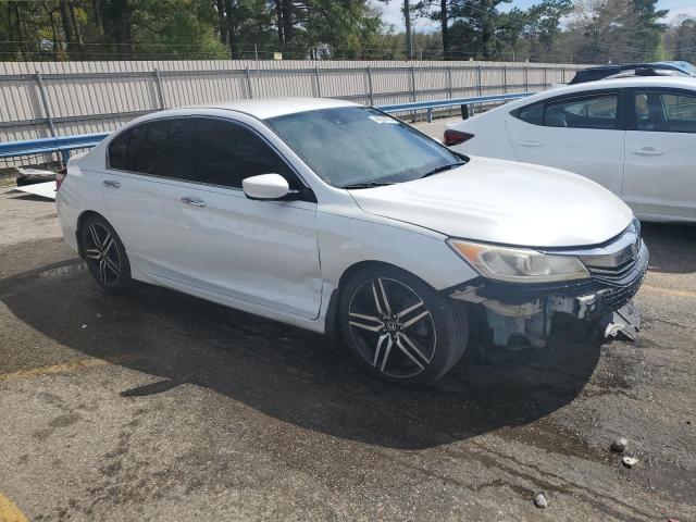 1HGCR2F60GA044452 - 2016 HONDA ACCORD SPORT WHITE photo 4