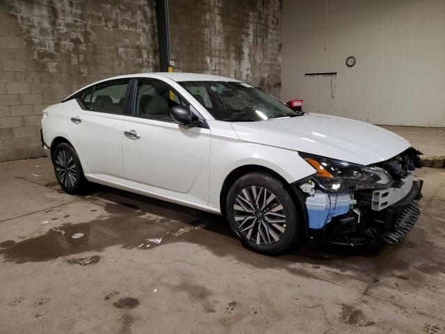 1N4BL4DW5RN351949 - 2024 NISSAN ALTIMA SV WHITE photo 4