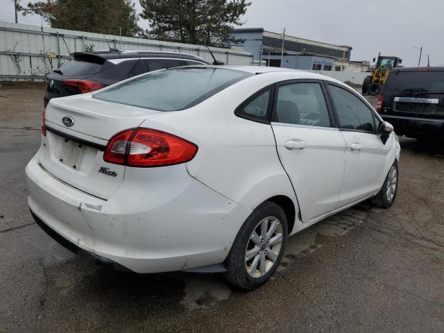 3FADP4CJ9CM219698 - 2012 FORD FIESTA SEL WHITE photo 3