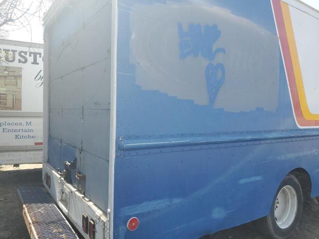 4UZA3NT21VC808963 - 1997 FREIGHTLINER CHASSIS M LINE WALK-IN VAN BLUE photo 11