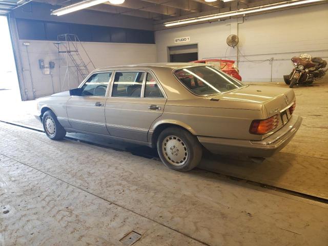 WDBCA35D2GA246302 - 1986 MERCEDES-BENZ 420 SEL GOLD photo 2