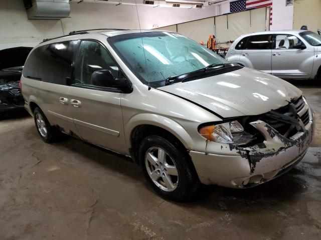 2D4GP44L47R268249 - 2007 DODGE GRAND CARA SXT TAN photo 4