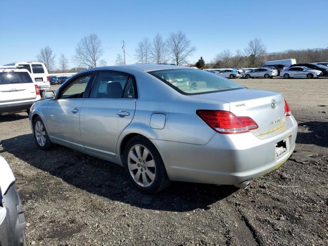 4T1BK36B85U048385 - 2005 TOYOTA AVALON XL SILVER photo 2