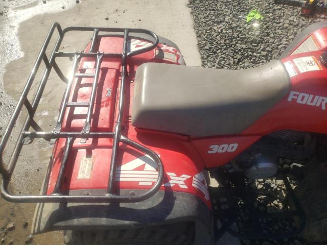 478TE1506NA400636 - 1992 HONDA TRX300 FW RED photo 6