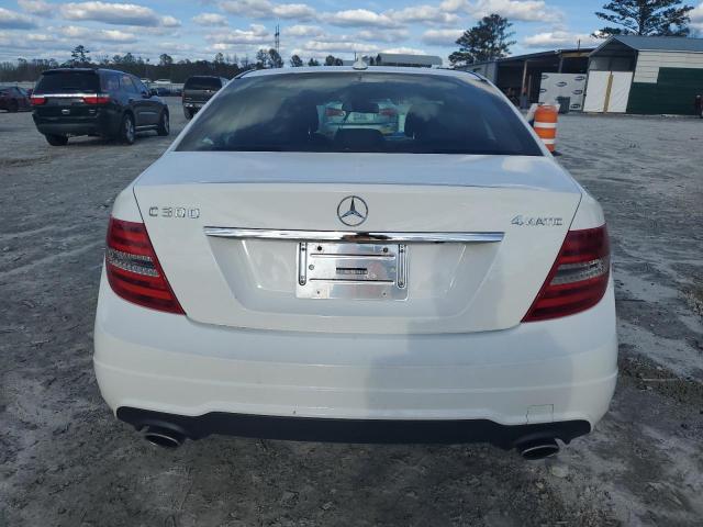 WDDGF8AB4EA960697 - 2014 MERCEDES-BENZ C 300 4MATIC WHITE photo 6