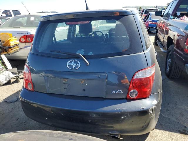 JTKKT604265012788 - 2006 TOYOTA SCION XA GRAY photo 6