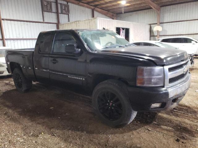 2GCEC19J481304236 - 2008 CHEVROLET SILVERADO C1500 BLACK photo 4