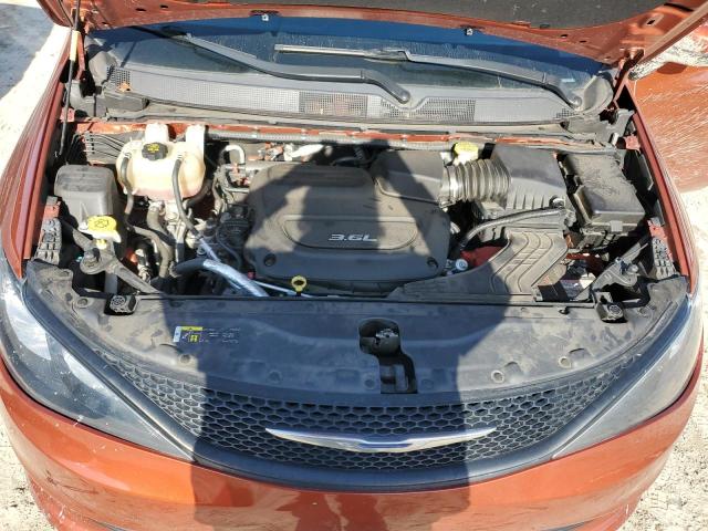 2C4RC1AG2JR275134 - 2018 CHRYSLER PACIFICA L ORANGE photo 12