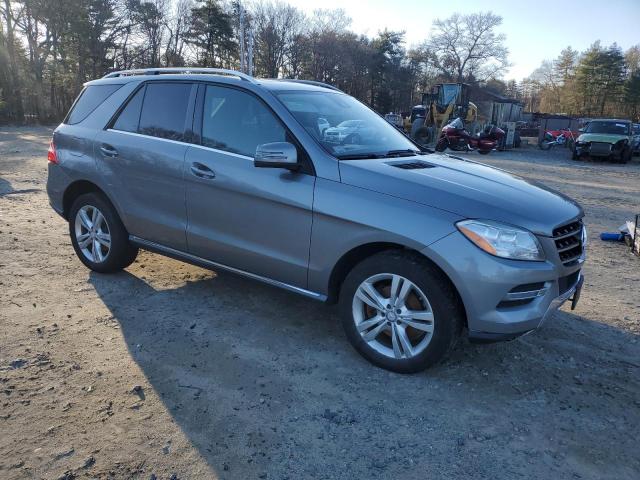 4JGDA5HB2EA284018 - 2014 MERCEDES-BENZ ML 350 4MATIC SILVER photo 4