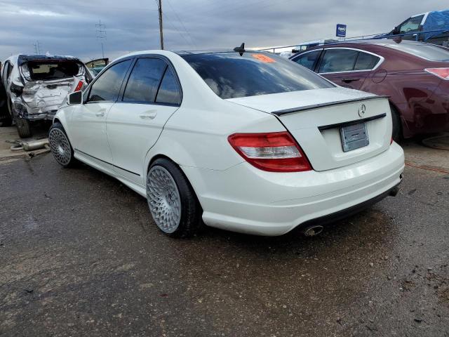 WDDGF5GB0AR098872 - 2010 MERCEDES-BENZ C 350 WHITE photo 2