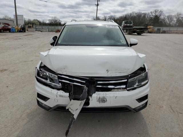 3VV2B7AX7JM032290 - 2018 VOLKSWAGEN TIGUAN SE WHITE photo 5