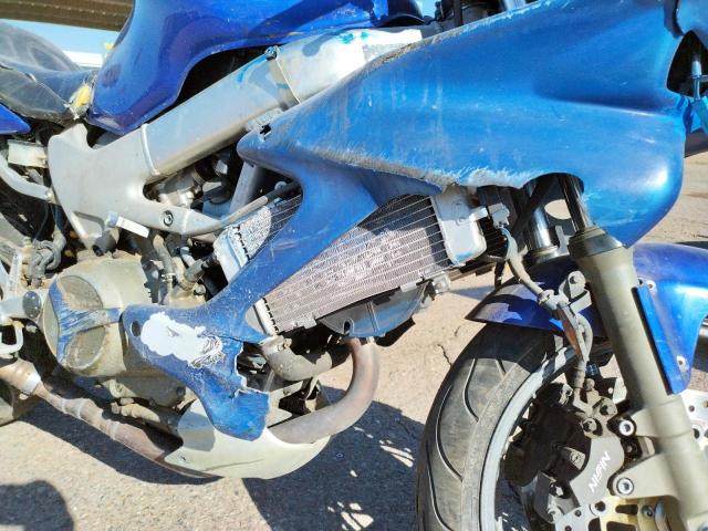 JH2SC36023M500514 - 2003 HONDA VTR1000 F BLUE photo 9