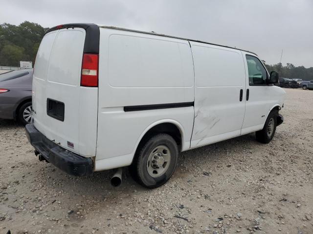 1GCHG356681184492 - 2008 CHEVROLET EXPRESS G3 WHITE photo 3