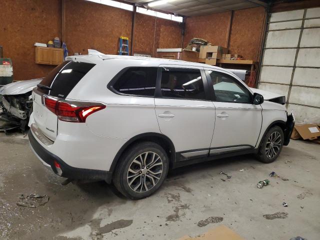 JA4AZ2A34HZ055261 - 2017 MITSUBISHI OUTLANDER ES WHITE photo 3