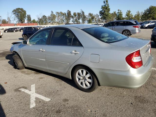 4T1BF32KX3U553478 - 2003 TOYOTA CAMRY LE SILVER photo 2