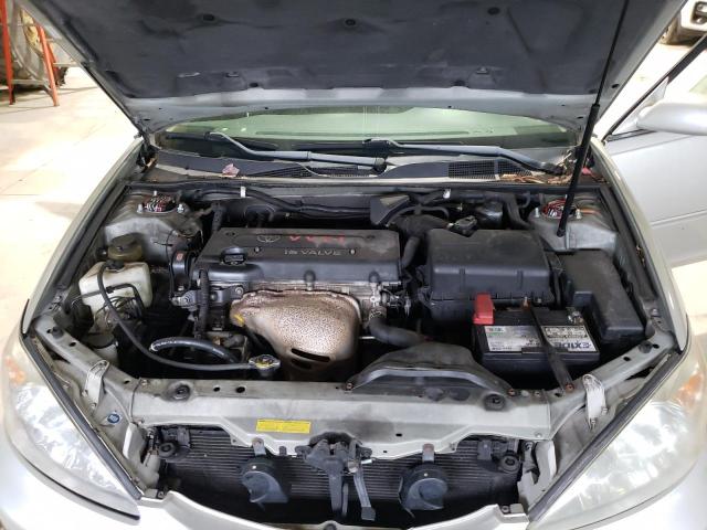 4T1BE30K03U160174 - 2003 TOYOTA CAMRY LE SILVER photo 11