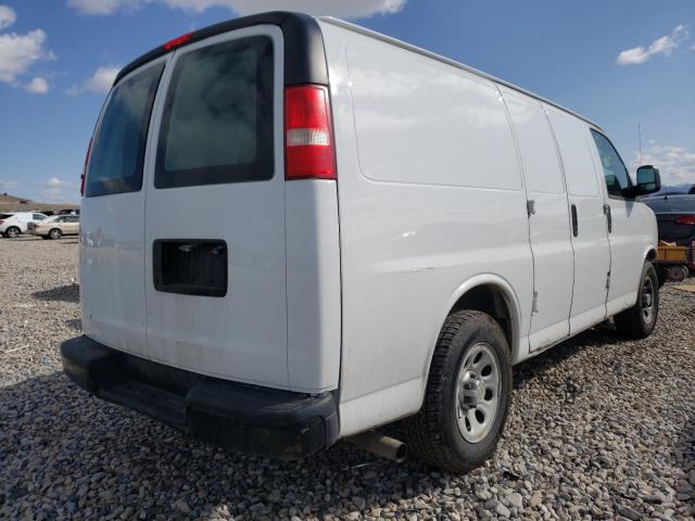 1GCSGAFX0E1118985 - 2014 CHEVROLET EXPRESS WHITE photo 4