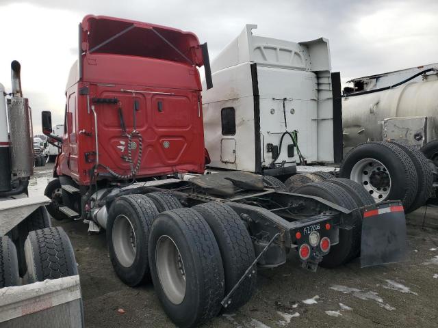 3AKJHPDV8LSKZ7028 - 2020 FREIGHTLINER CASCADIA RED photo 3
