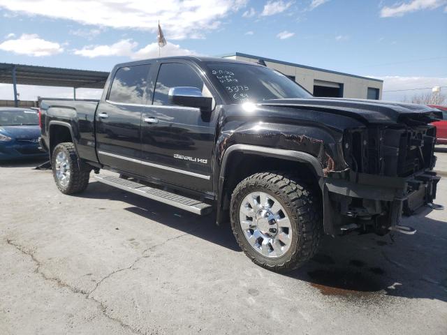 1GT12UEG4HF203218 - 2017 GMC SIERRA K2500 DENALI BLACK photo 4