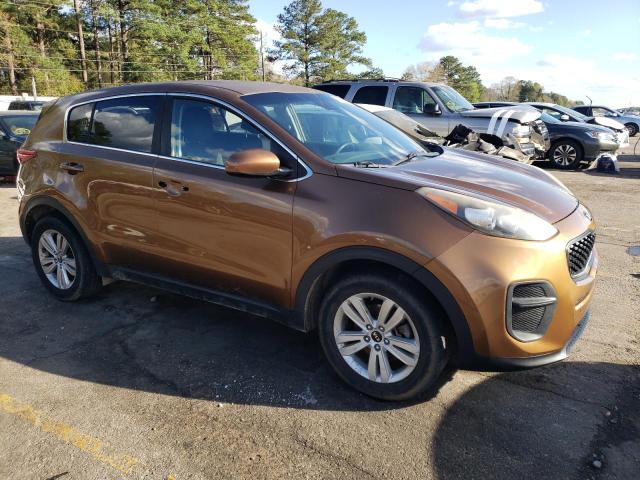 KNDPM3AC7H7147738 - 2017 KIA SPORTAGE LX BROWN photo 4