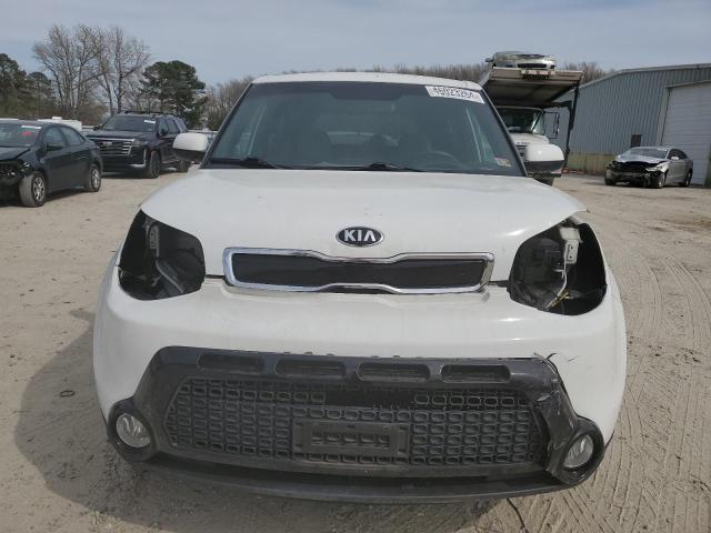 KNDJP3A58G7405245 - 2016 KIA SOUL + WHITE photo 5