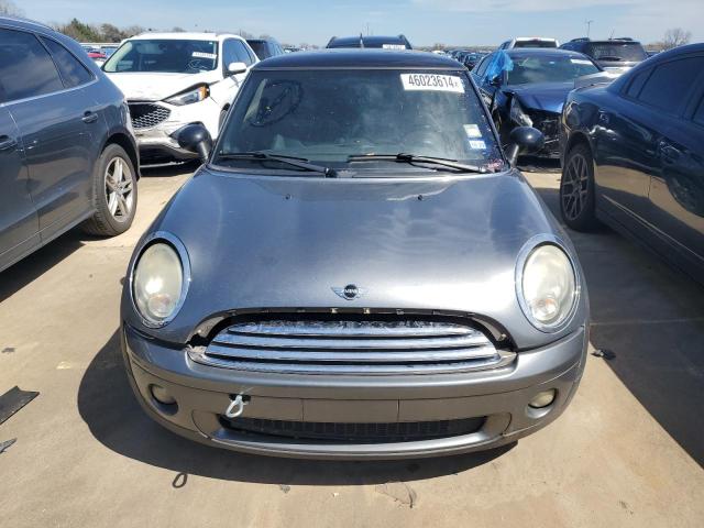 WMWMF3C57ATZ67176 - 2010 MINI COOPER SILVER photo 5