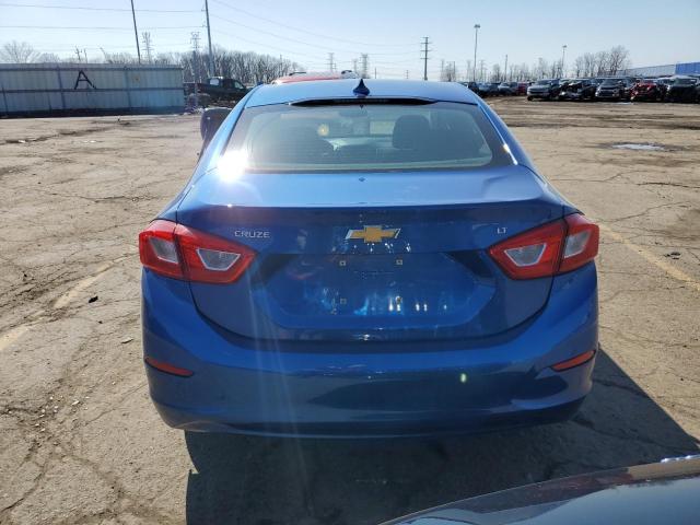 1G1BE5SM2J7121802 - 2018 CHEVROLET CRUZE LT BLUE photo 6