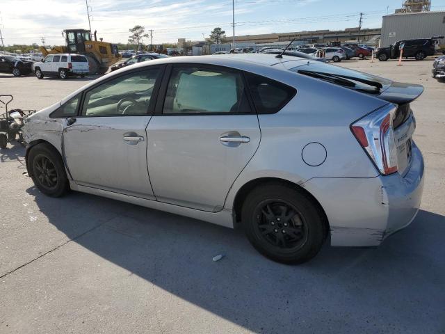 JTDKN3DU3F0420384 - 2015 TOYOTA PRIUS SILVER photo 2