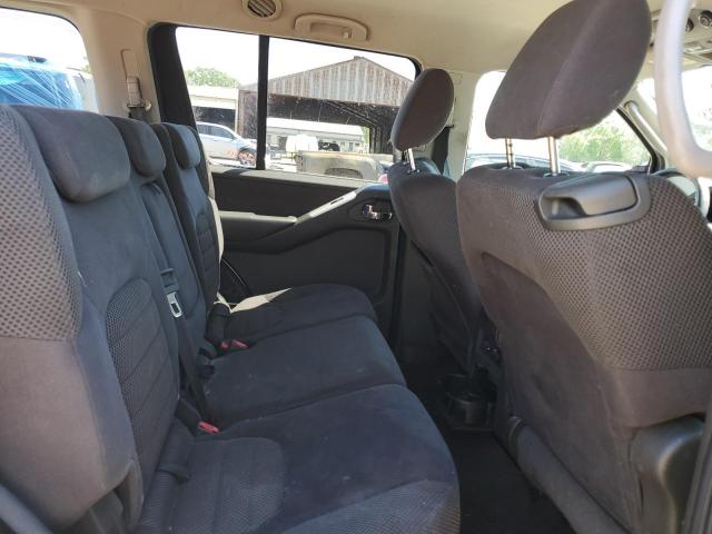 5N1AR1NN2AC621997 - 2010 NISSAN PATHFINDER S SILVER photo 11