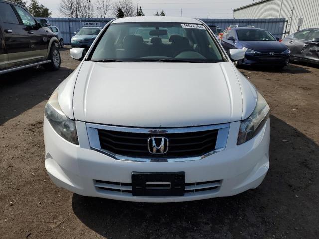 1HGCP26379A804052 - 2009 HONDA ACCORD LX WHITE photo 5