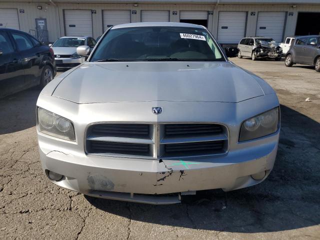 2B3CA3CV0AH197141 - 2010 DODGE CHARGER SXT SILVER photo 5