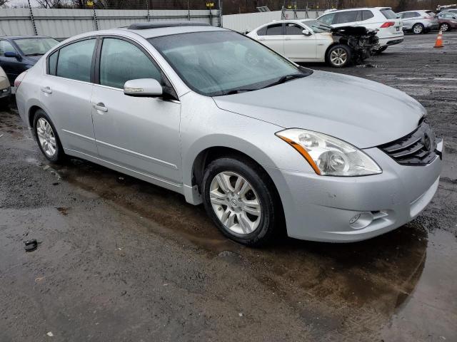 1N4AL2AP8CC112654 - 2012 NISSAN ALTIMA BASE SILVER photo 4