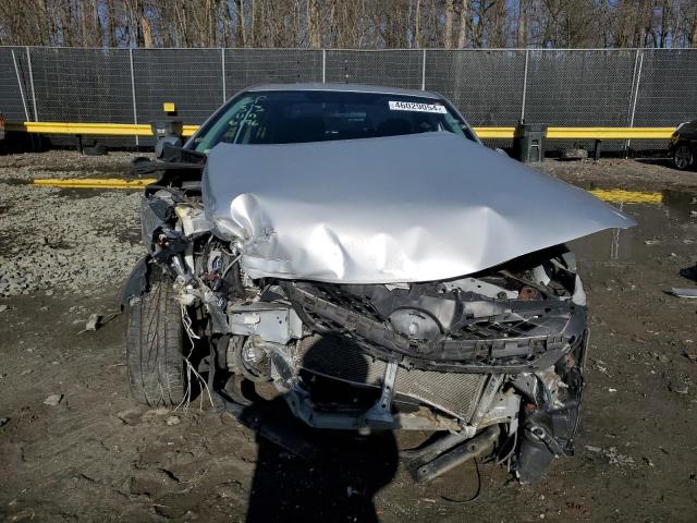 2T1BU4EE0DC026196 - 2013 TOYOTA COROLLA BASE SILVER photo 5