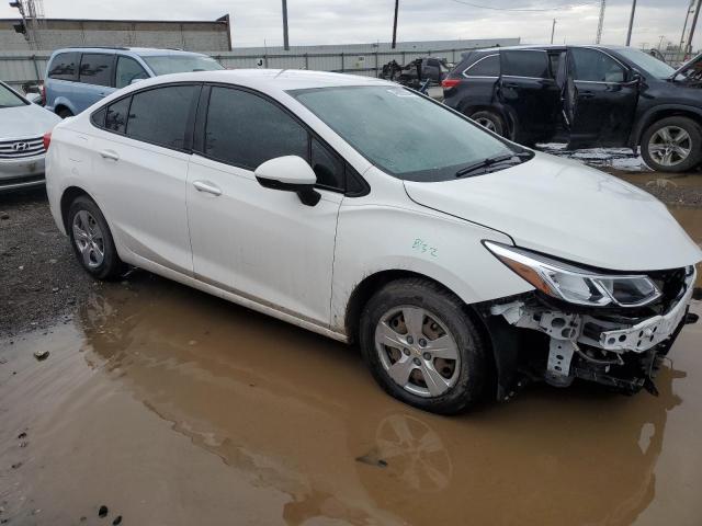 1G1BC5SM3J7172103 - 2018 CHEVROLET CRUZE LS WHITE photo 4