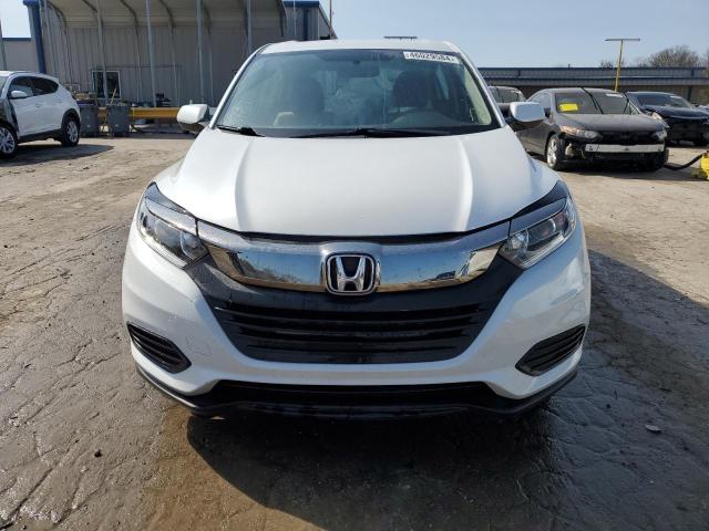 3CZRU5H39KM704327 - 2019 HONDA HR-V LX WHITE photo 5