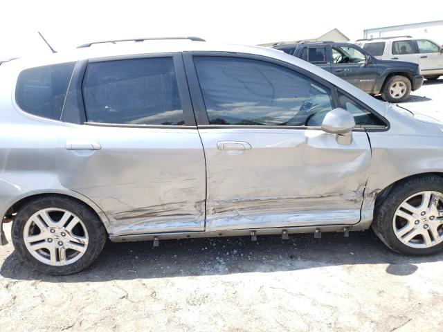 JHMGD38677S067706 - 2007 HONDA FIT S SILVER photo 9