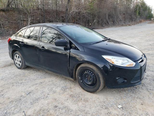 1FAHP3E20CL230706 - 2012 FORD FOCUS S BLACK photo 4