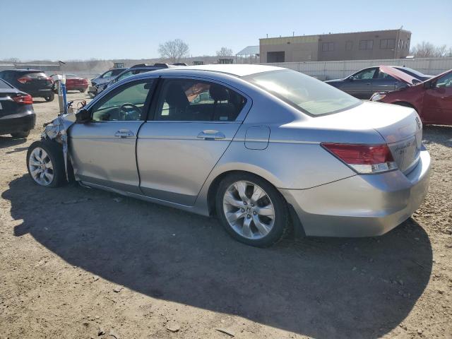 JHMCP26718C050388 - 2008 HONDA ACCORD EX SILVER photo 2