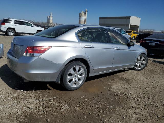 JHMCP26718C050388 - 2008 HONDA ACCORD EX SILVER photo 3